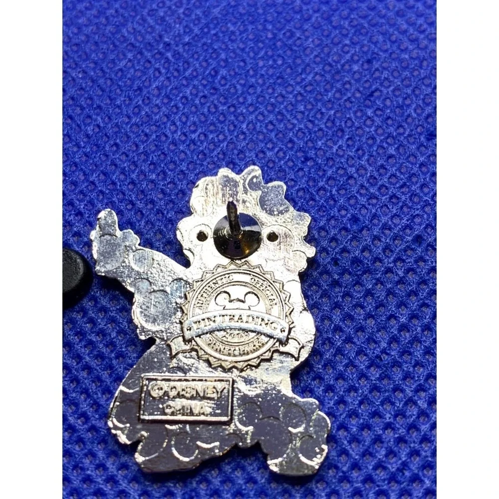 2009 Lilo and Stitch Hula Disney Trading Pin booster set